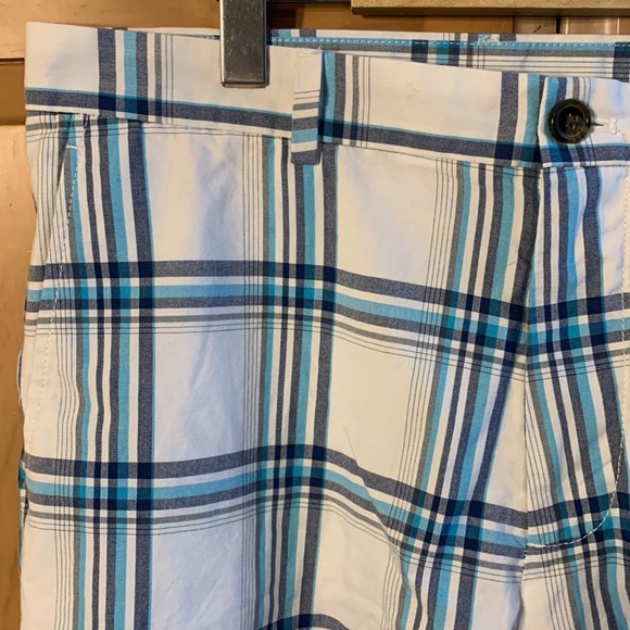 NWT Brooks Brothers (35”) - Picture 4 of 12